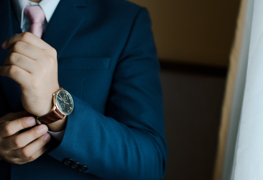 The Ultimate Guide to Timeless Dress Watches for Men in 2025